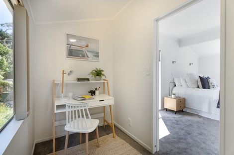 Photo of property in 36 Cambrian Street, Churton Park, Wellington, 6037