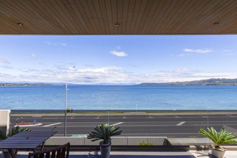 Photo of property in 88 Lake Terrace, Taupo, 3330