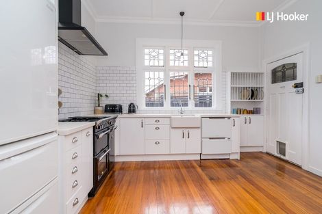 Photo of property in 42 Ings Avenue, Saint Clair, Dunedin, 9012