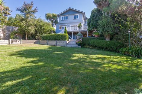 Photo of property in 7 Hackthorne Road, Cashmere, Christchurch, 8022