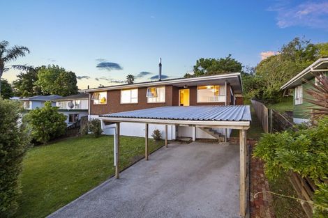 Photo of property in 26 Donovan Avenue, Massey, Auckland, 0614