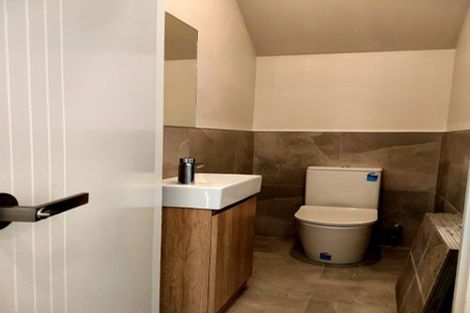 Photo of property in 5/21 Humphrey Kemp Avenue, Henderson, Auckland, 0612