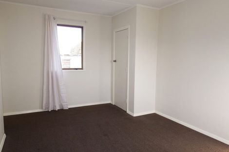 Photo of property in 3 Sutton Place, Hawera, 4610