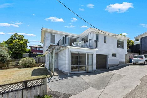 Photo of property in 525 Beach Road, Murrays Bay, Auckland, 0630