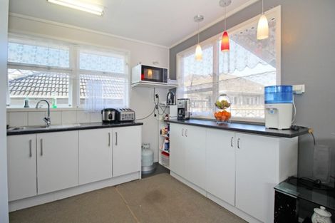 Photo of property in 13a George Street, Mangere East, Auckland, 2024