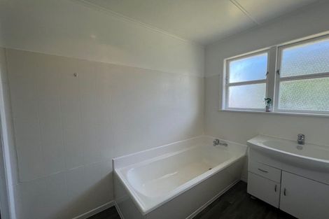 Photo of property in 21 Mcburney Place, Mangere East, Auckland, 2024