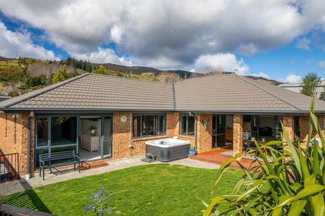 Photo of property in 32 Park Drive, Richmond, 7020