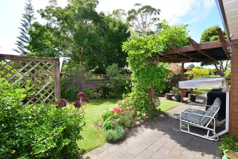 Photo of property in 48 Maygrove Drive, Orewa, 0931