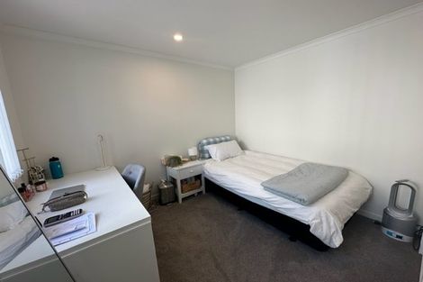 Photo of property in 7/11 Celeste Place, Totara Vale, Auckland, 0627