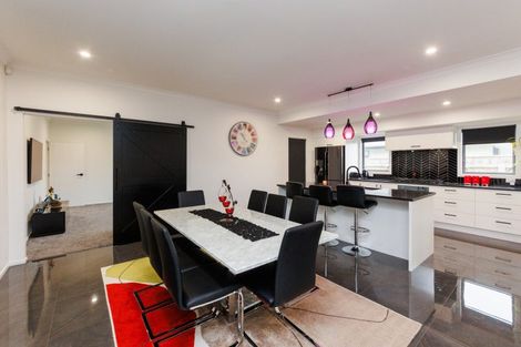 Photo of property in 12 Ivy Lane, Kelvin Grove, Palmerston North, 4414