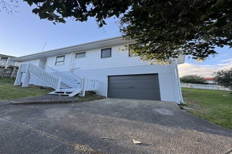 Photo of property in 1/64 Solar Road, Glen Eden, Auckland, 0602