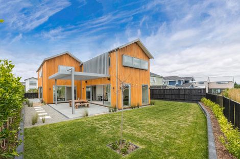 Photo of property in 17 Bayvista Drive, Karaka, Papakura, 2113