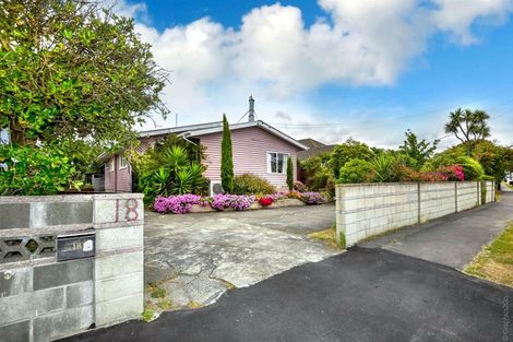 Photo of property in 18 Rowan Avenue, Aranui, Christchurch, 8061