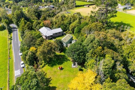 Photo of property in 115 Alfred Road, Egmont Village, New Plymouth, 4371
