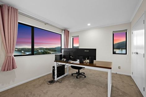Photo of property in 13 San Prospero Crescent, Henderson, Auckland, 0612