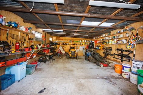 Photo of property in 34 Hazelhurst Line, Kelvin Grove, Palmerston North, 4470