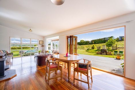 Photo of property in 381b Racecourse Road, Waipukurau, 4282