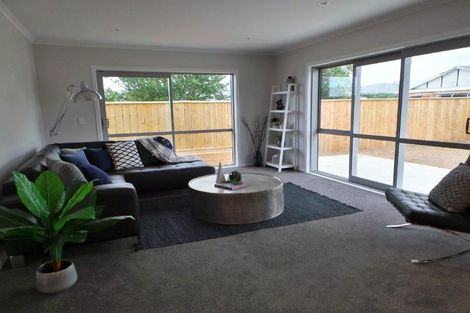 Photo of property in 11a Saxton Street, Levin, 5510