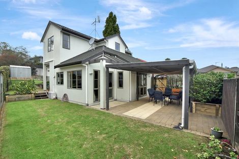 Photo of property in 2 Smylie Close, Ohauiti, Tauranga, 3112