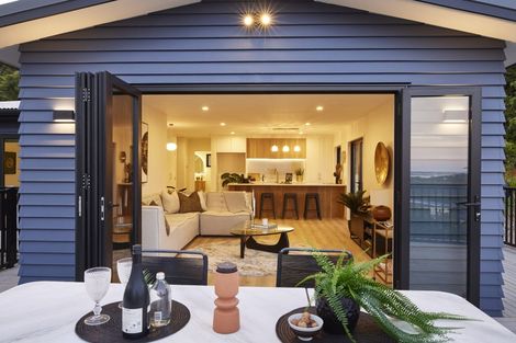 Photo of property in 436 Huia Road, Laingholm, Auckland, 0604