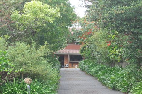 Photo of property in 93 Daffodil Street, Titirangi, Auckland, 0604