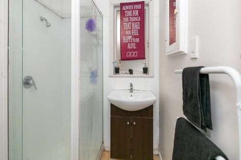 Photo of property in 3 Gadsby Place, Hamilton East, Hamilton, 3216