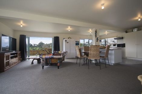 Photo of property in 61 Queen Street, Riverhead, 0820