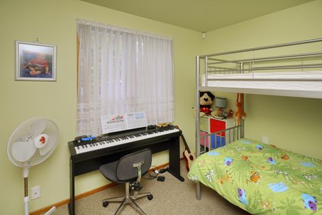 Photo of property in 3 Symes Road, Hornby, Christchurch, 8042