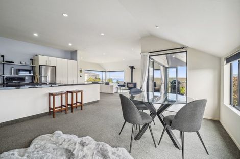 Photo of property in 2/7 Ngamotu Road, Taupo, 3330