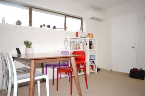 Photo of property in 2/28 Priestley Drive, Bucklands Beach, Auckland, 2014
