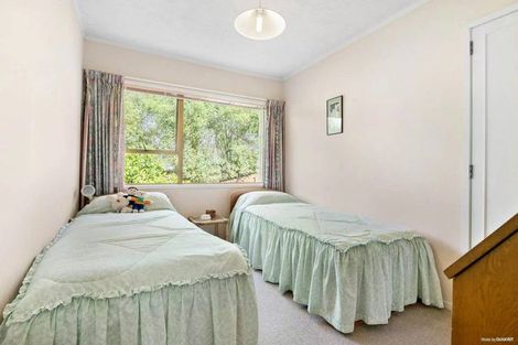 Photo of property in 20 Carole Crescent, Pakuranga, Auckland, 2010