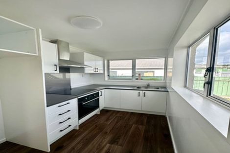 Photo of property in Miramar Villas, 19/3u Byron Street, Miramar, Wellington, 6022
