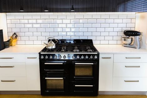 Photo of property in 23 Cathcart Crescent, Prebbleton, 7604