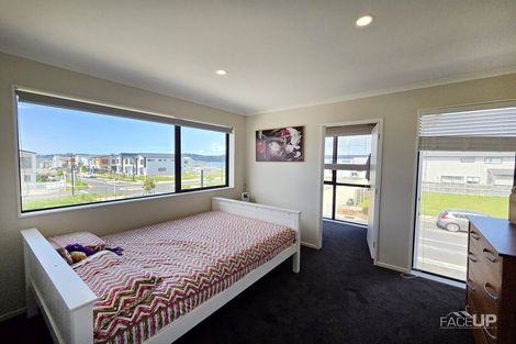 Photo of property in 22 Turret Lane, Hobsonville, Auckland, 0616