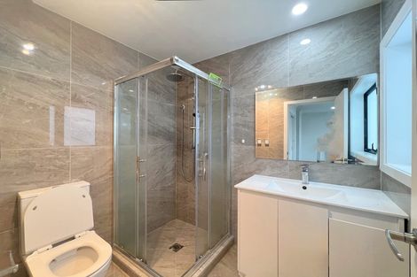 Photo of property in 16c Kelvin Road, Papakura, 2110