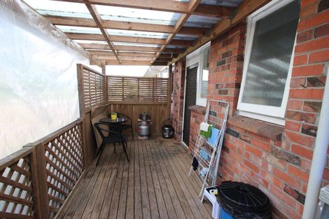 Photo of property in 65 Astley Avenue, New Lynn, Auckland, 0600