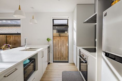 Photo of property in 10 Papaka Lane, Poike, Tauranga, 3112