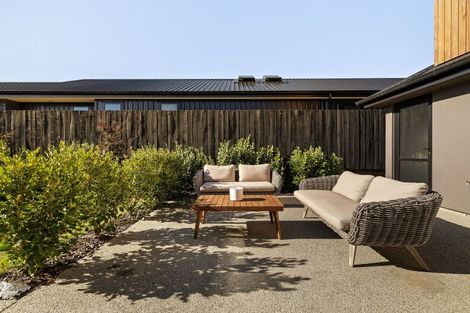 Photo of property in 30 Muster Road, Jacks Point, 9371