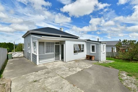 Photo of property in 36 Karaka Street, Helensville, 0800