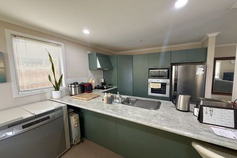 Photo of property in 29 Samara Place, Clendon Park, Auckland, 2103