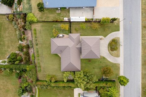 Photo of property in 3 Briar Bank Drive, Wanaka, 9305