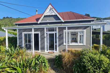 Photo of property in 41 Manapouri Street, Ravensbourne, Dunedin, 9022