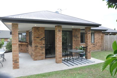 Photo of property in 126 Rototuna Road, Rototuna, Hamilton, 3210