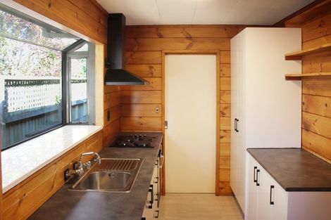 Photo of property in 74 Aorangi Road, Bryndwr, Christchurch, 8053
