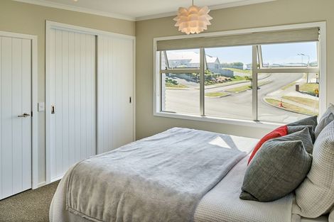 Photo of property in 147a Navigation Drive, Whitby, Porirua, 5024