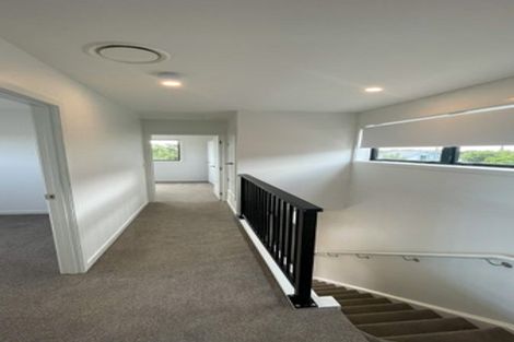 Photo of property in 4/5 Brandon Road, Glen Eden, Auckland, 0602