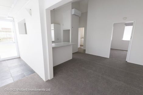 Photo of property in 1/3 Alana Place, Mount Wellington, Auckland, 1060