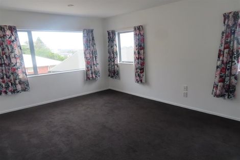 Photo of property in 44c Mountain Road, Mangere Bridge, Auckland, 2022