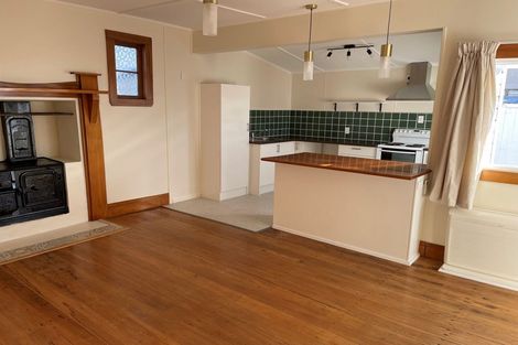 Photo of property in 30 Waimea Road, Nelson South, Nelson, 7010