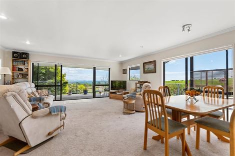 Photo of property in 33 Ngaparaoa Drive, Maketu, 3189